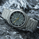cadisen-src:4cec4fd20a04 CADISEN Titanium TI-7 Autodyne Gunmetal Titanium Strap