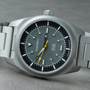cadisen-src:7201bee5a57e CADISEN Titanium TI-7 Autodyne Gunmetal Titanium Strap