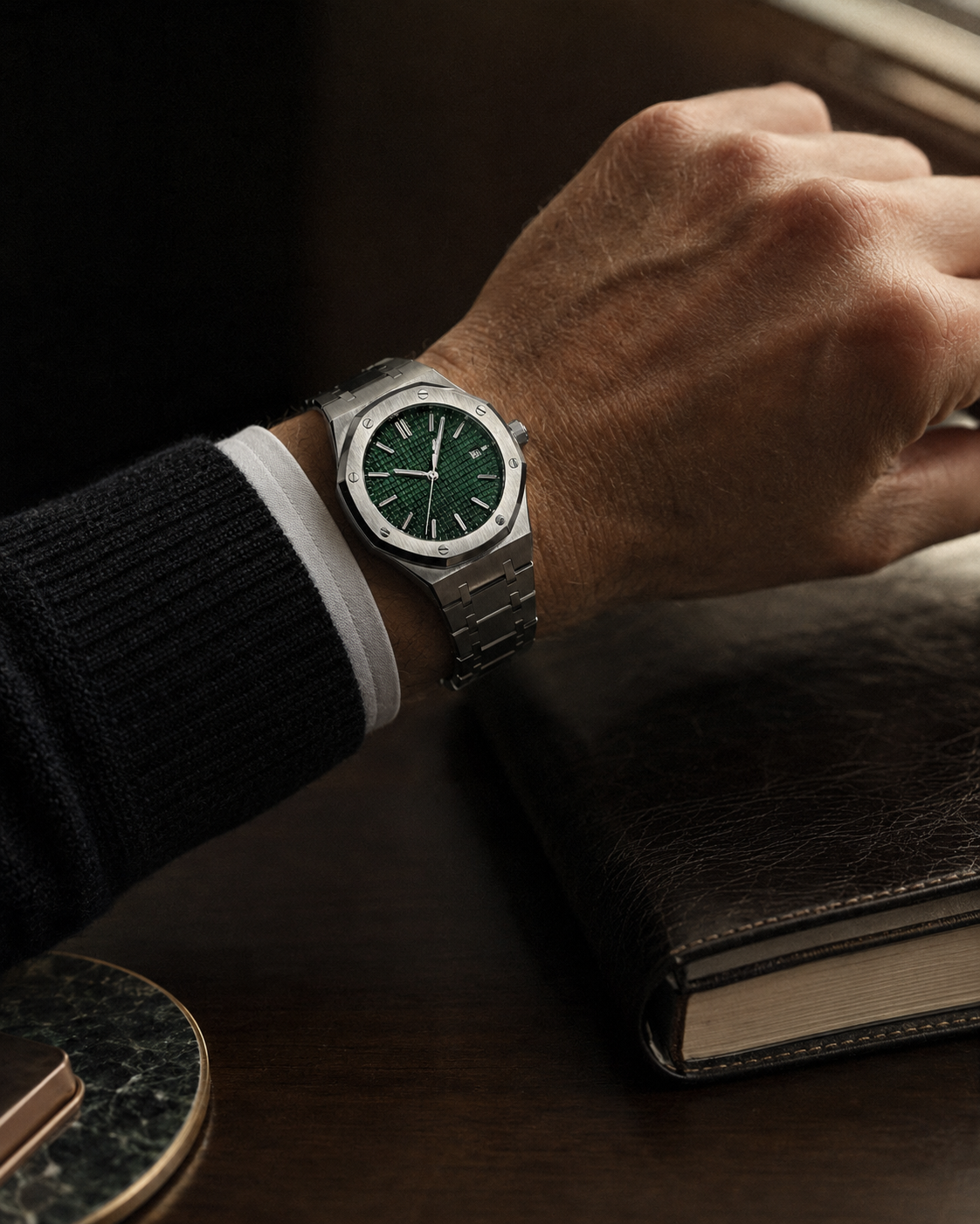 Matteo Cadisen watch worn on wrist